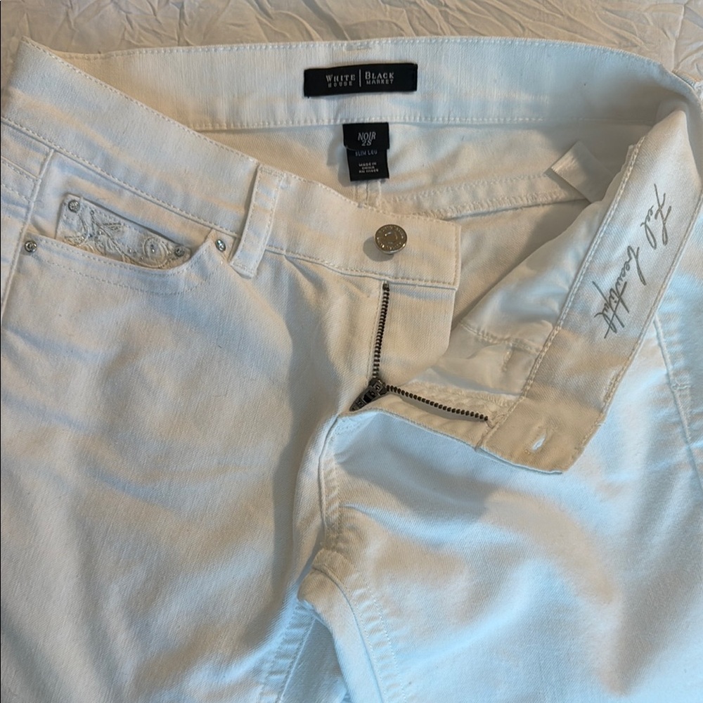 White House Black Market White Straight Leg Jeans, Slim Fit, Sz 2-S